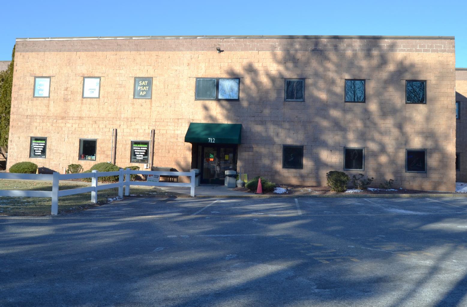 712 Genesi Drive